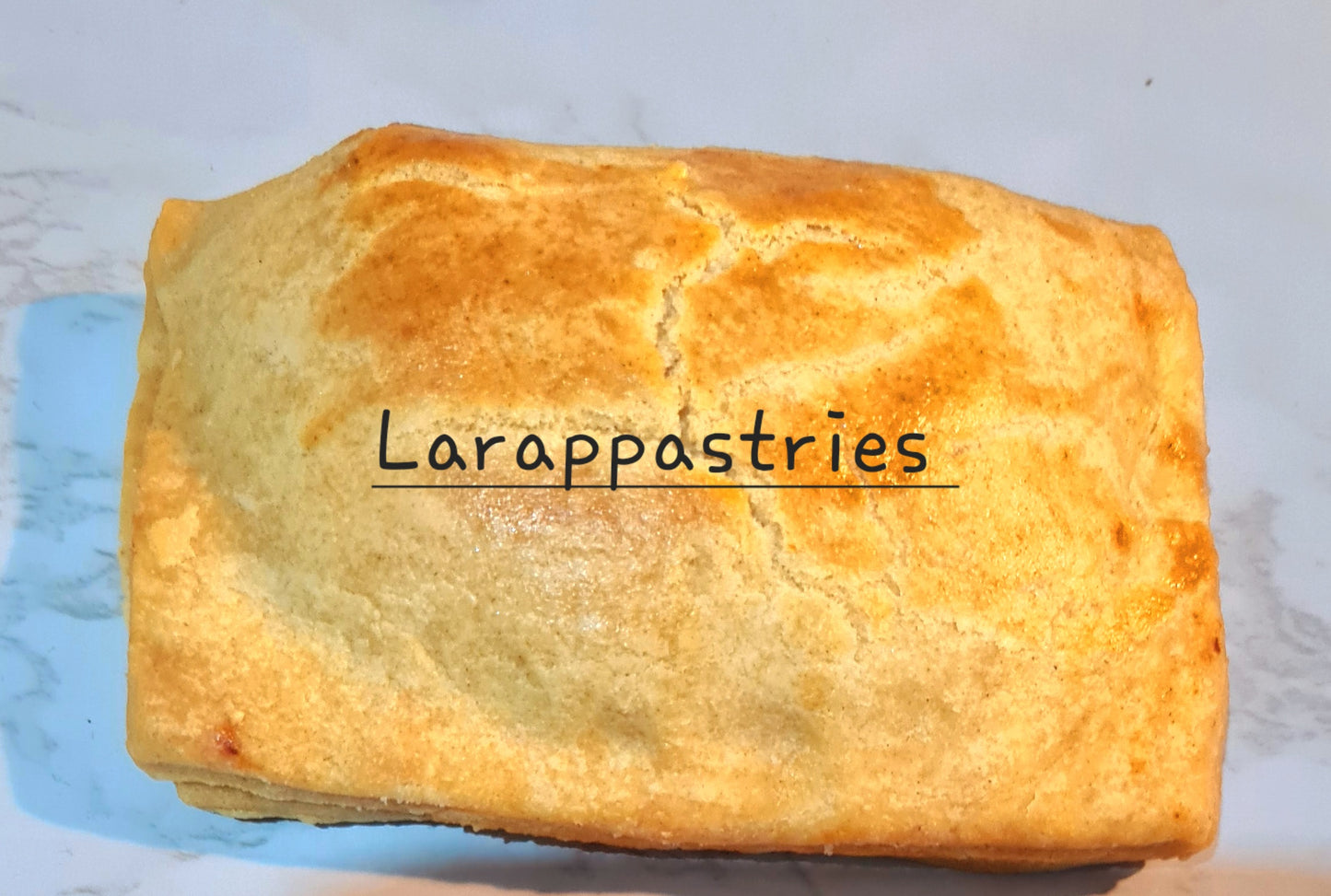 Dozen chicken pie