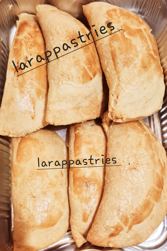 NIGERIAN Tray of meatpie 10